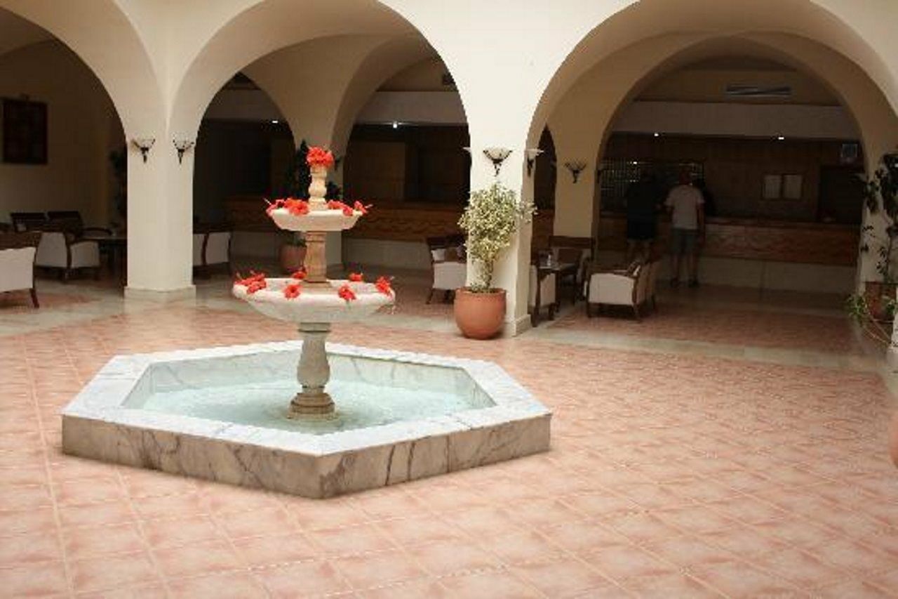 Hotel Oasis Marine Sangho Exteriér fotografie