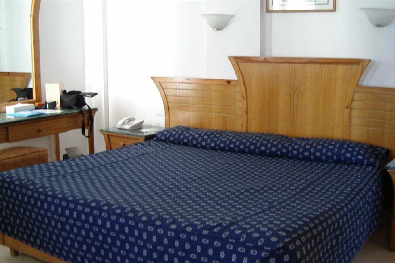 Hotel Oasis Marine Sangho Exteriér fotografie